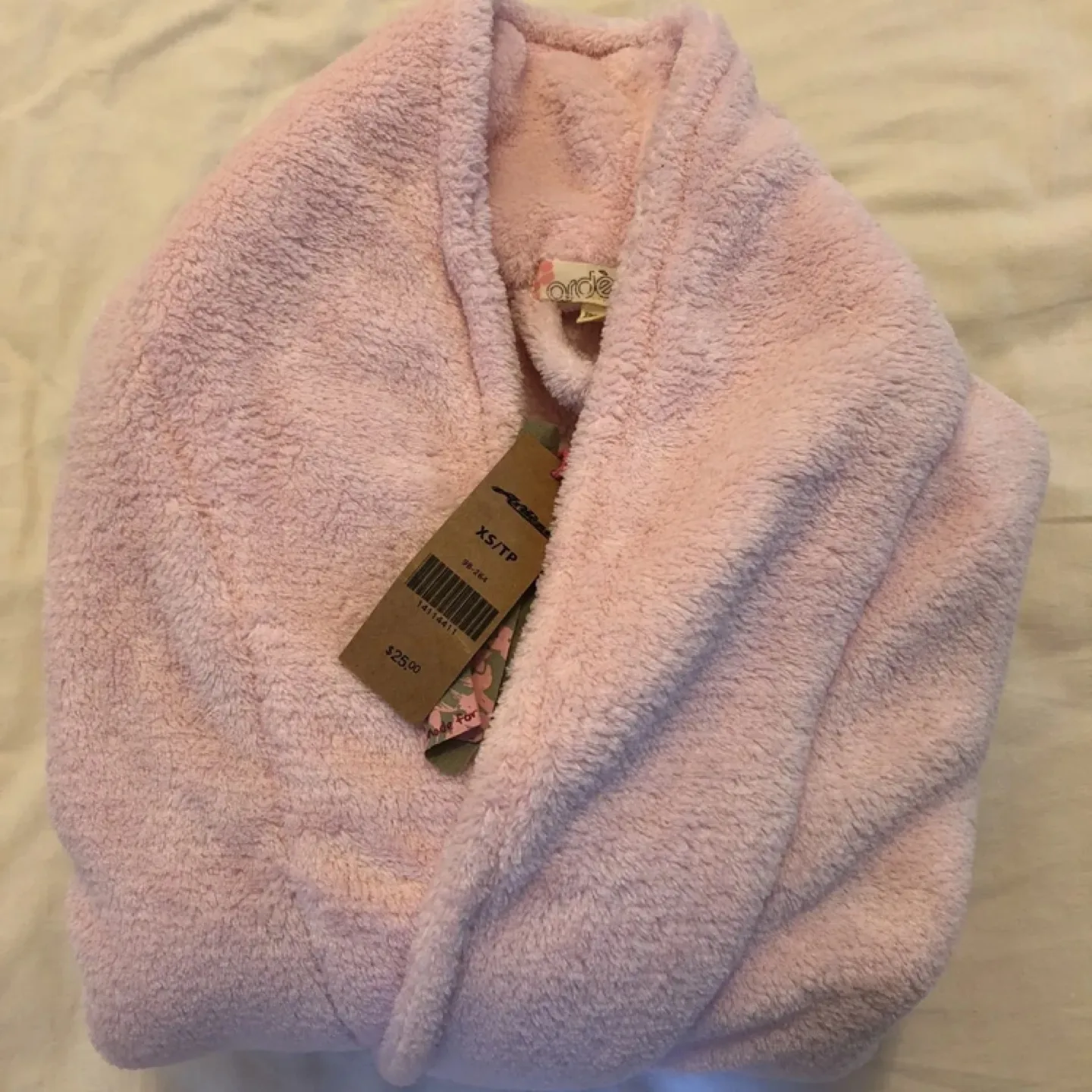 Ardene Pink Plush Robe #Thriftypicks image indicator(2)