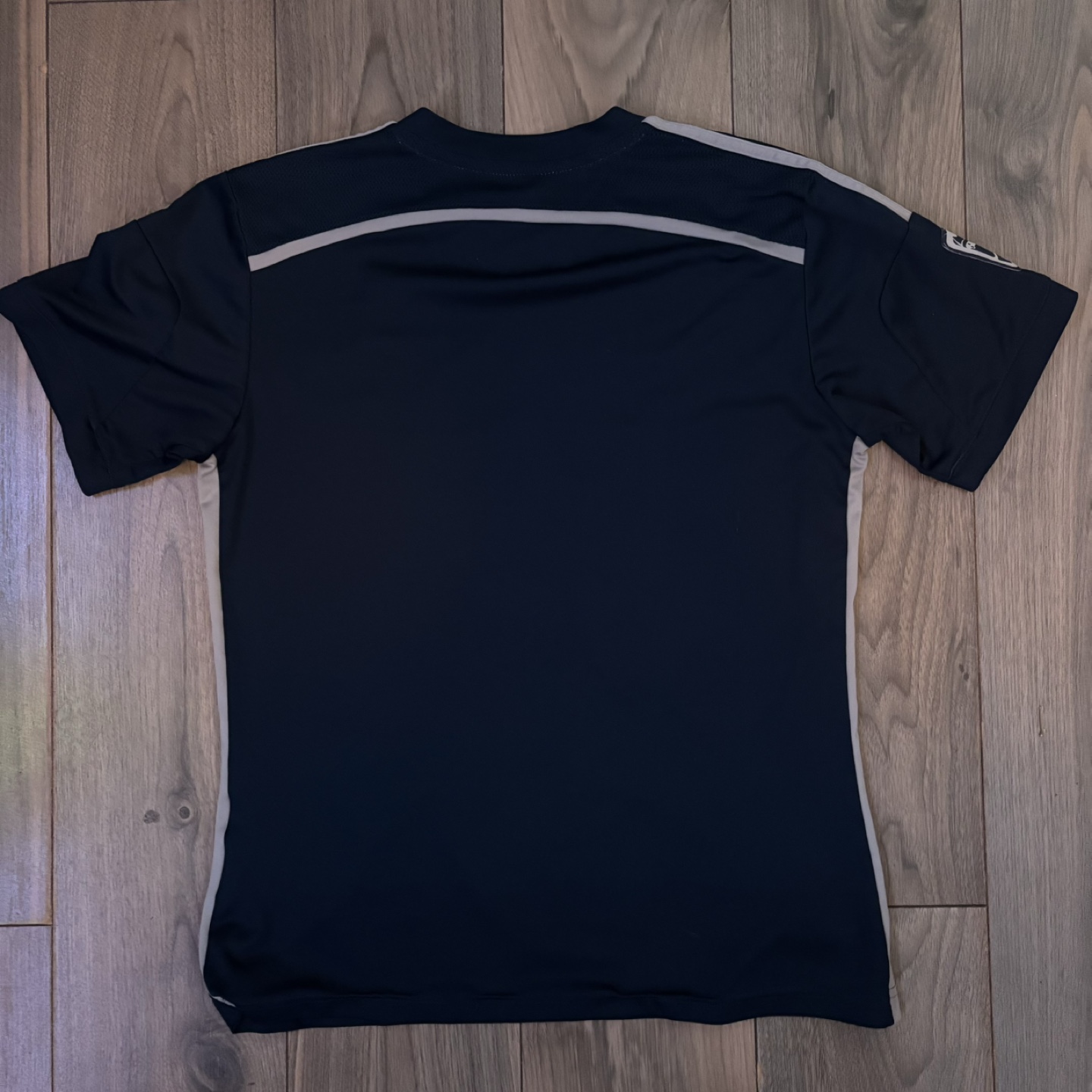 White caps jersey kit - photo 2