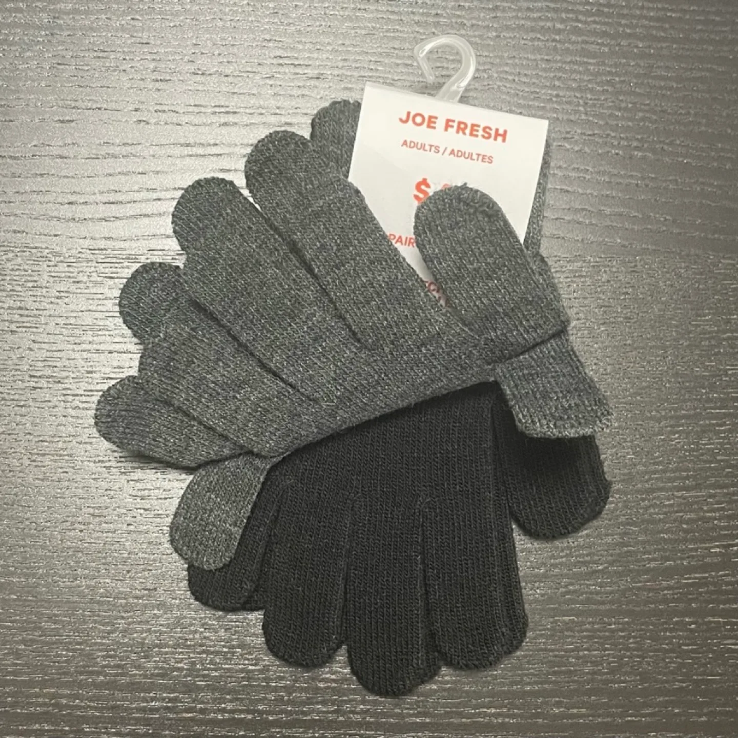 Joe Fresh Six Pairs of Gloves Brand New with Tags image indicator(3)