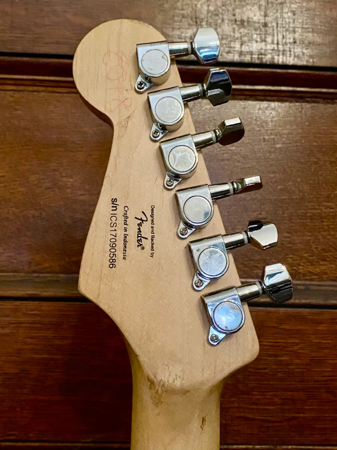 3/4 Fender Squier Stratocaster Electric Guitar image indicator(6)