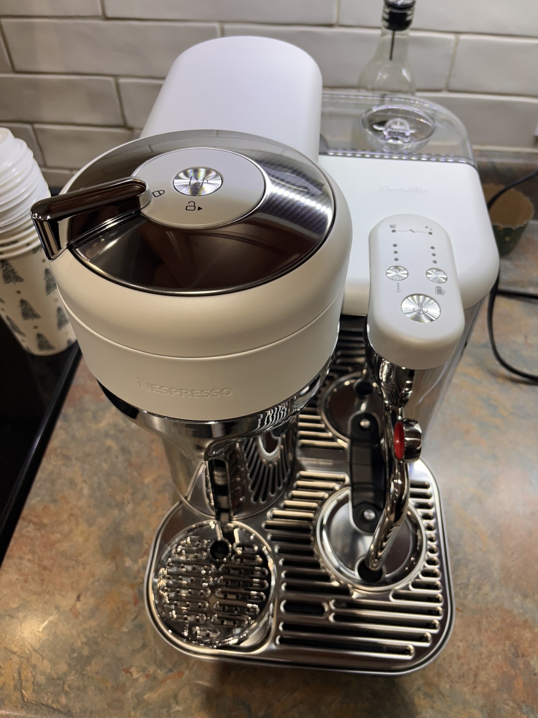 Nespresso Creatista Plus Coffee Machine - photo 2