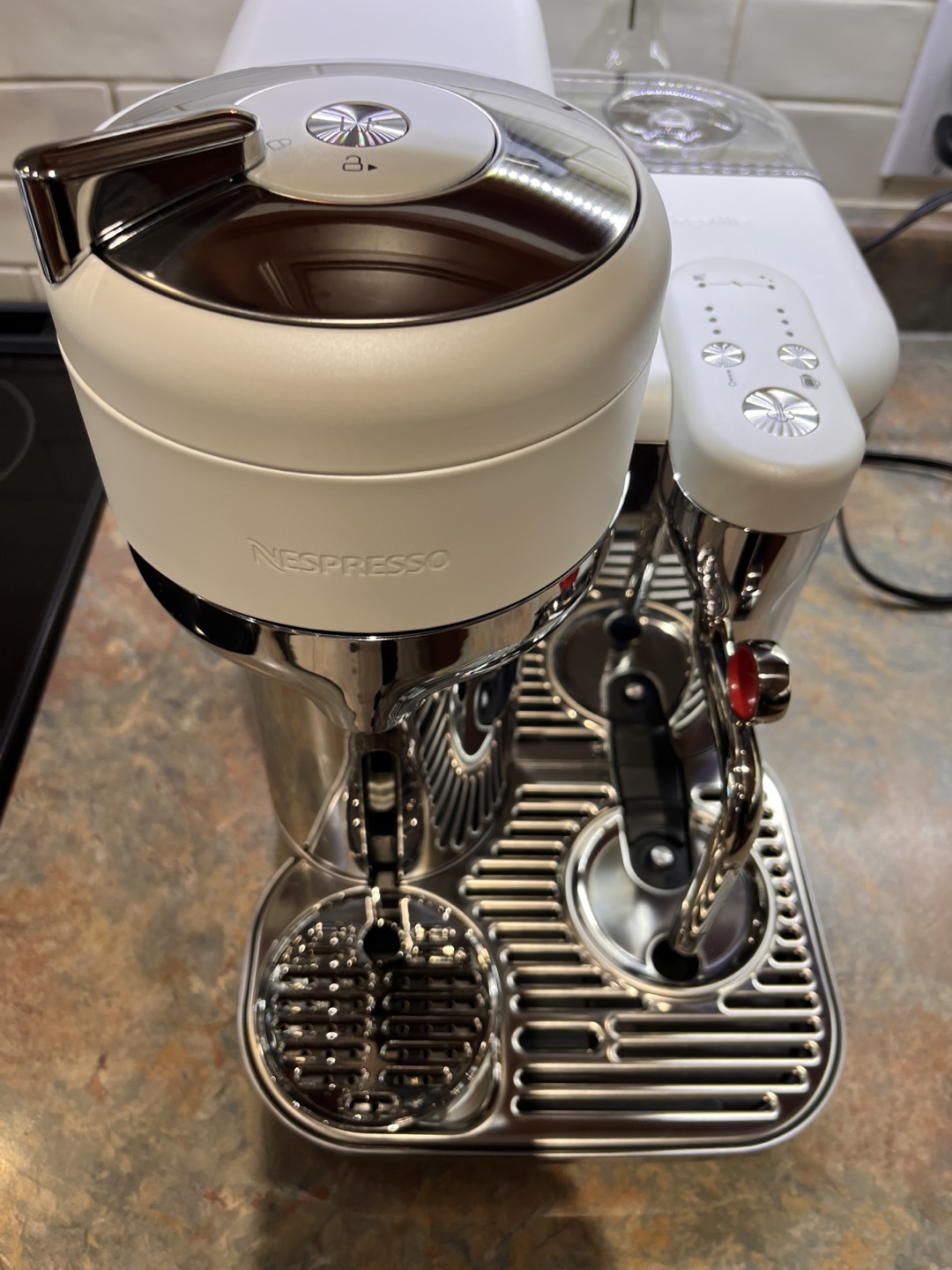 Nespresso Creatista Plus Coffee Machine - photo 5