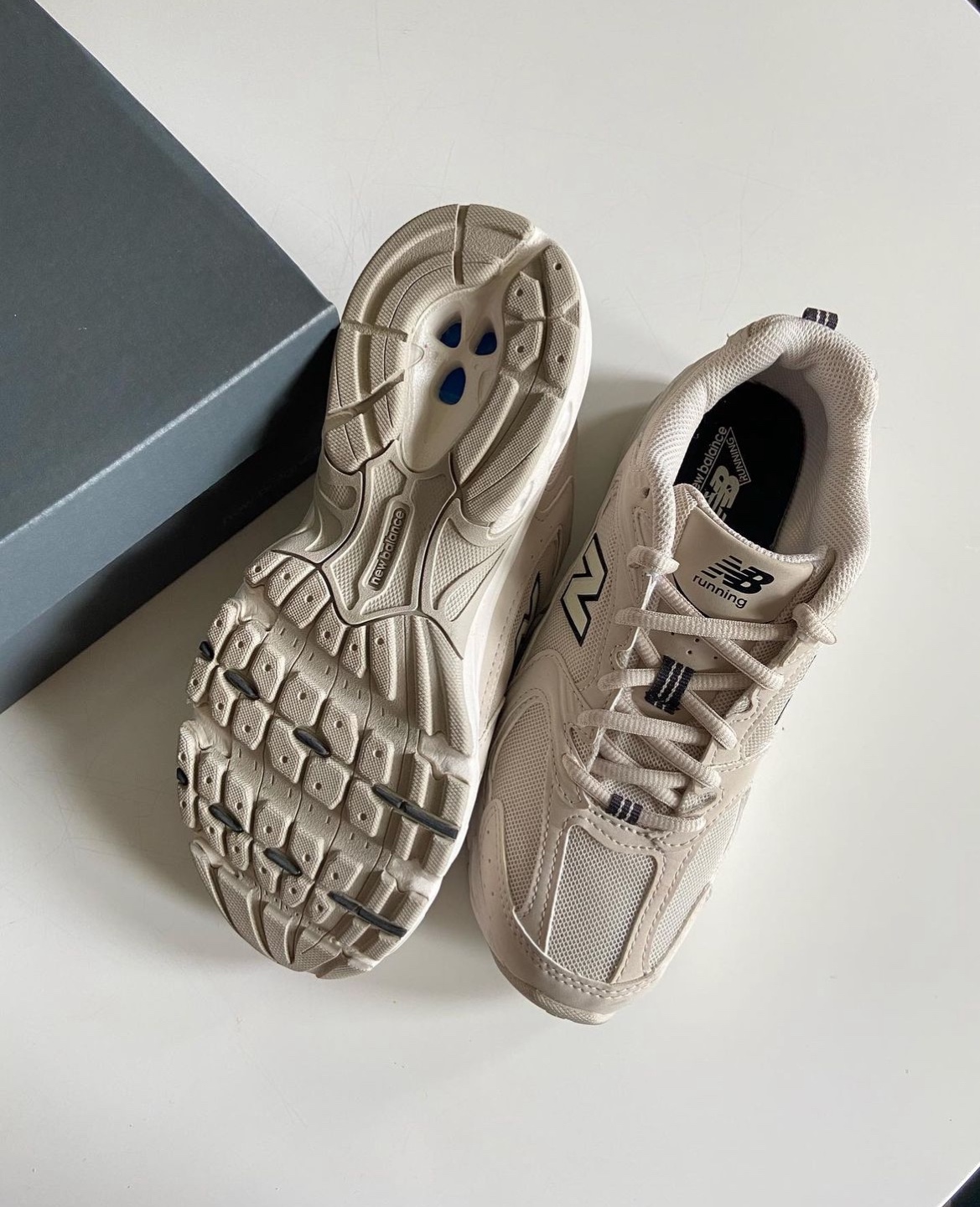 New Balance 530 Sneakers #thriftypicks - photo 3