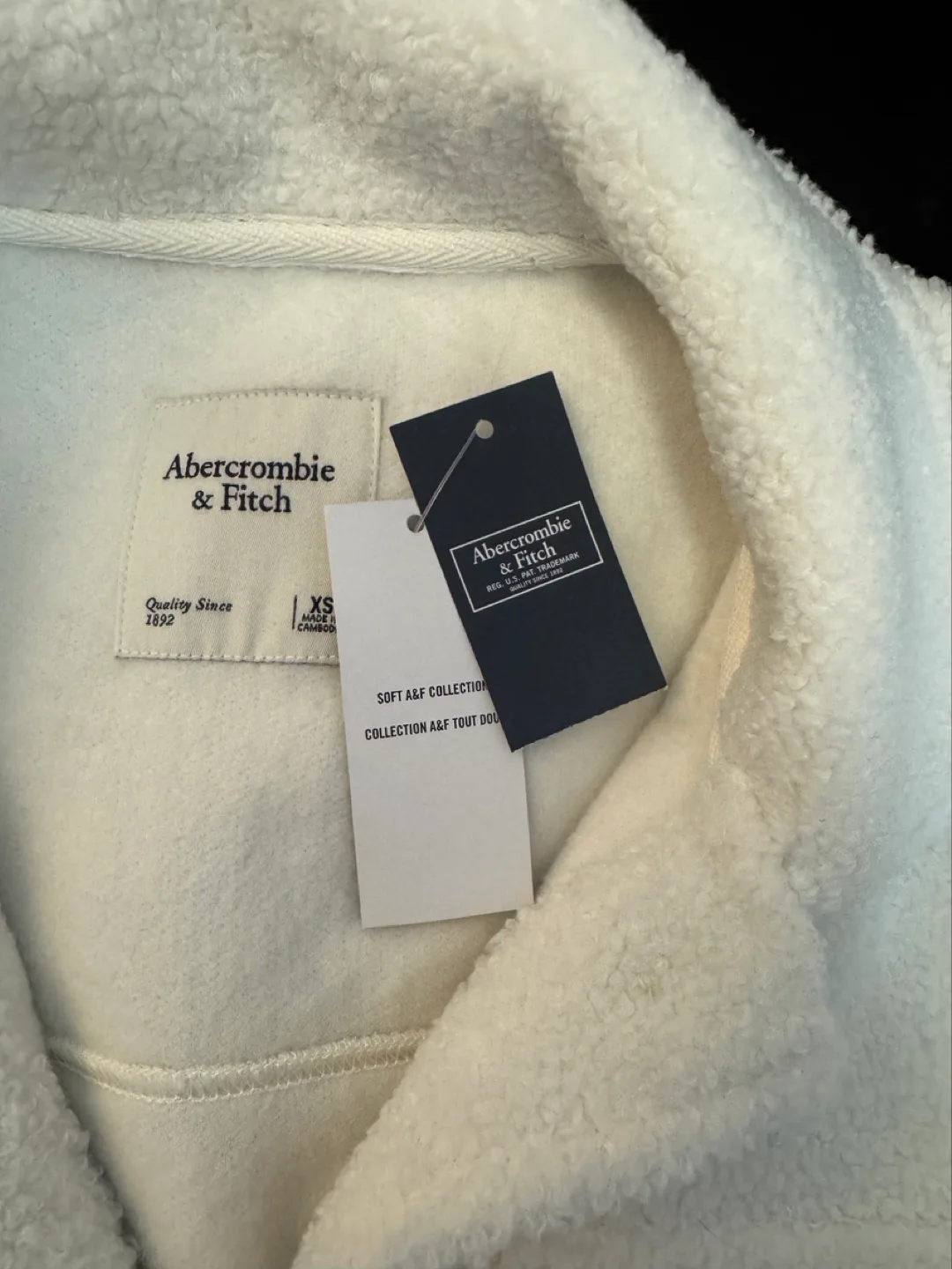 Abercrombie & Fitch White Sherpa Jacket image indicator(2)