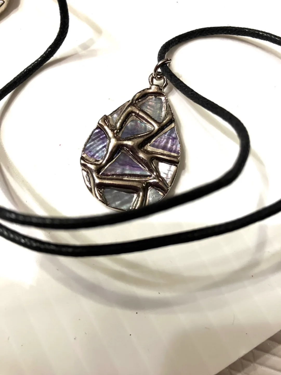 Genuine Shell Necklace and Earrings Set image indicator(3)