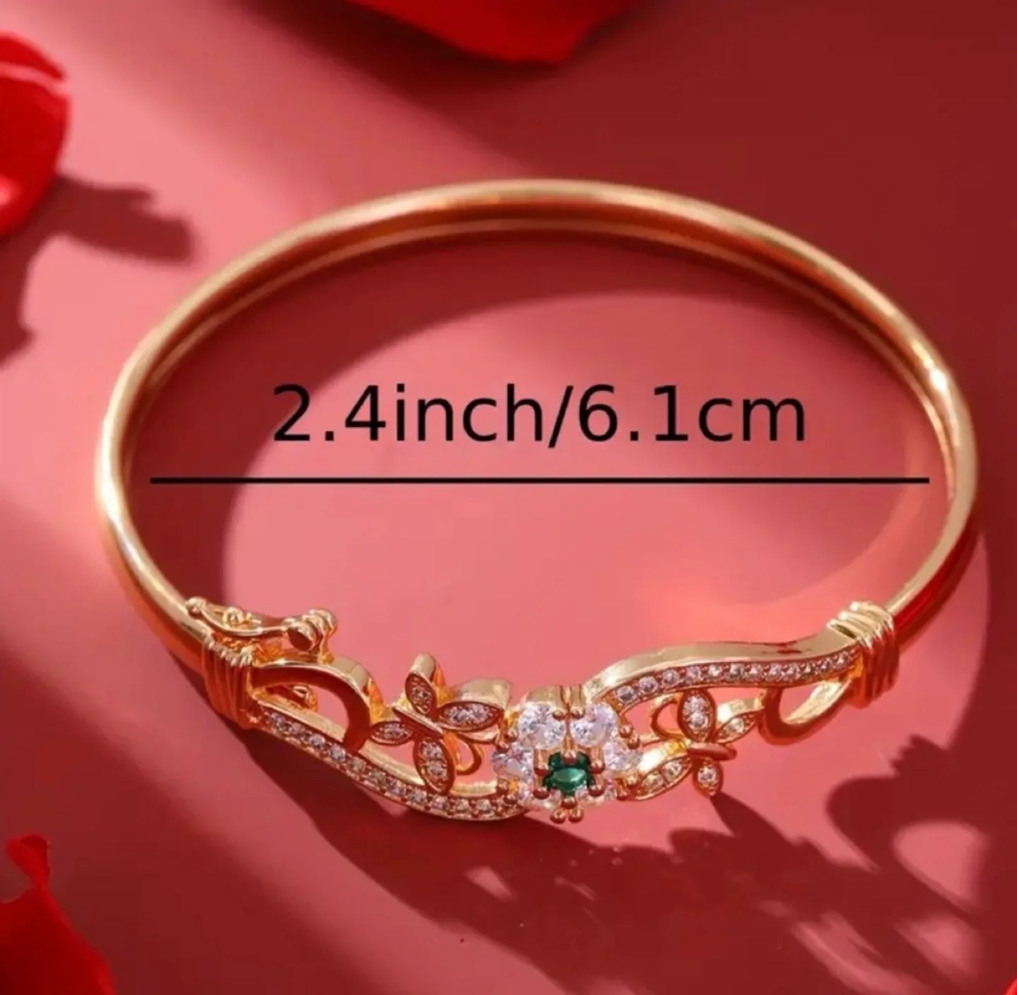 Gold Tone Bangle Bracelet image indicator(4)