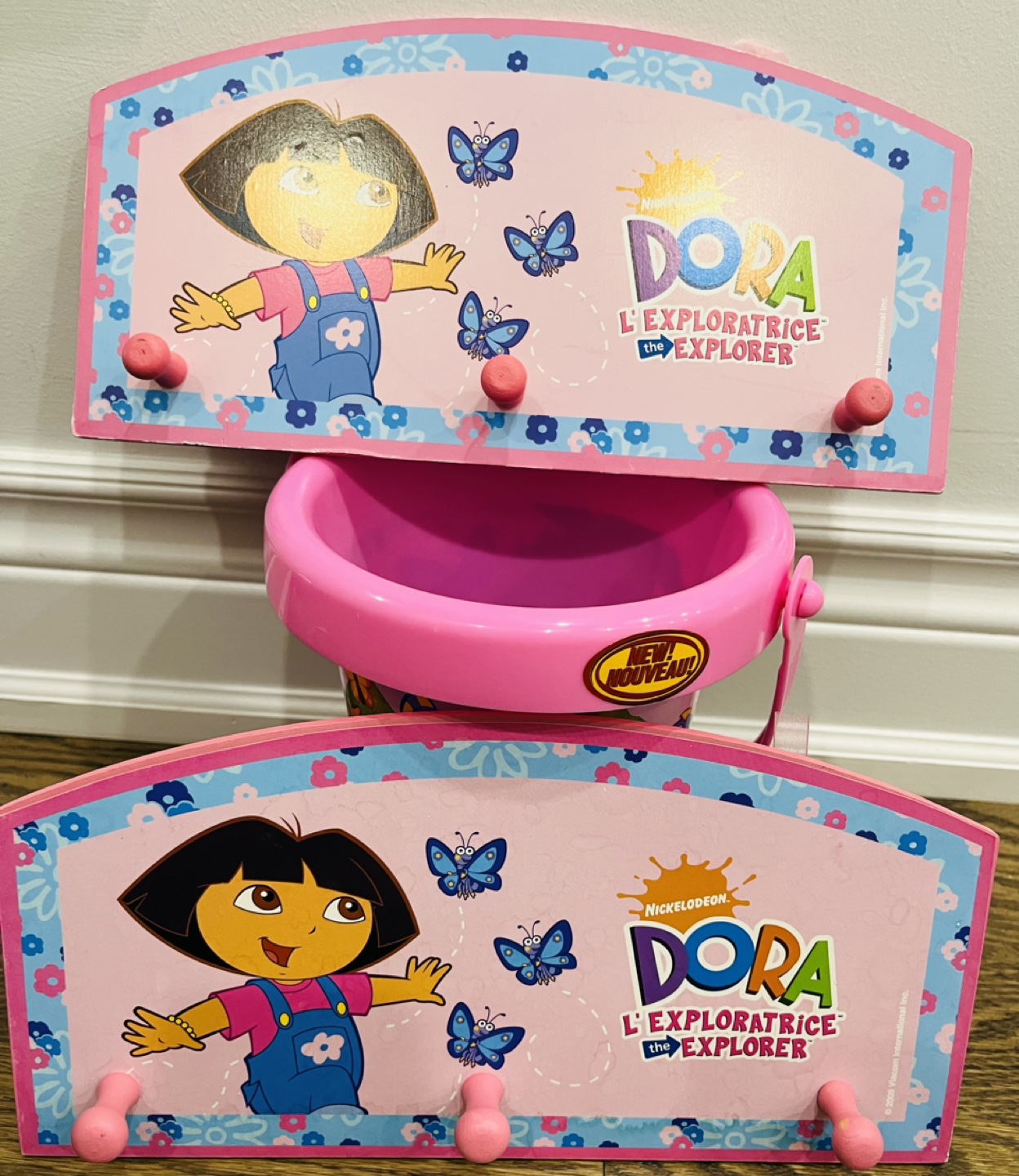 Dora the Explorer  Coat Rack and Bucket - photo 5