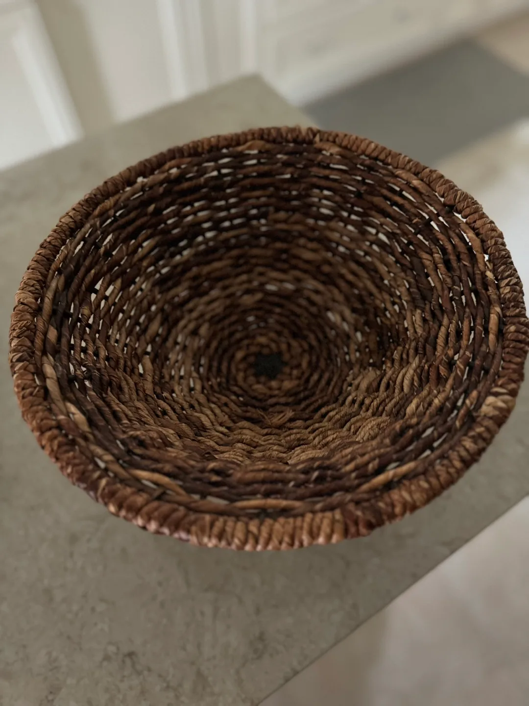 Wicker Pedestal Bowl image indicator(4)