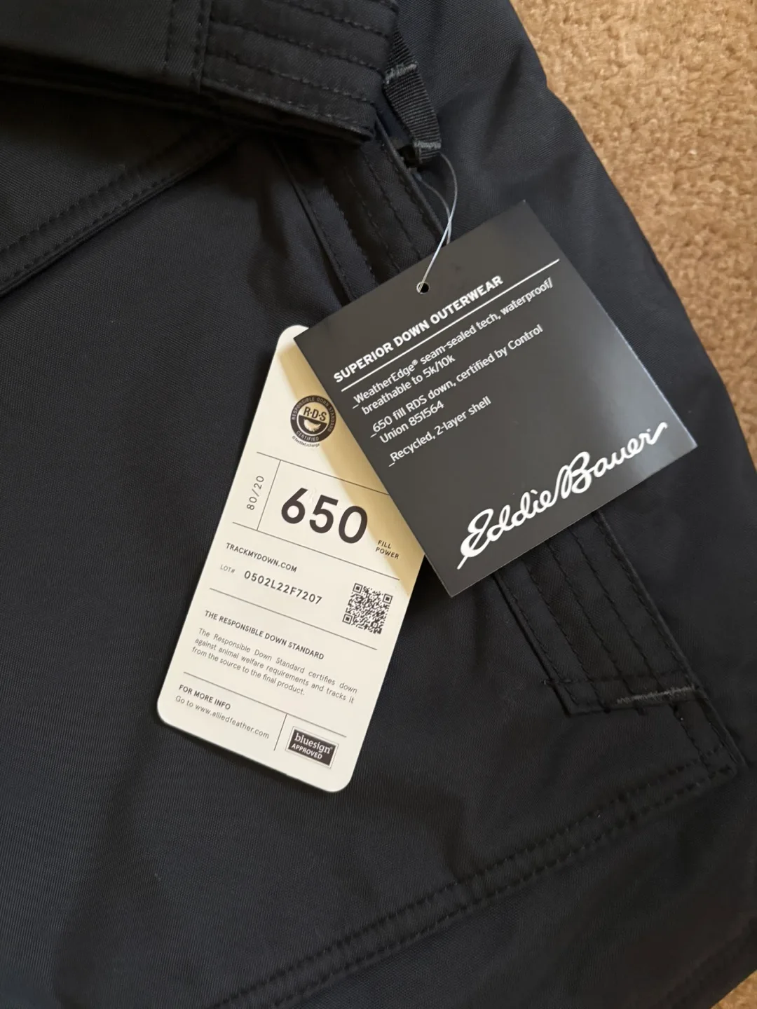 Eddie Bauer BRAND NEW parka image indicator(5)