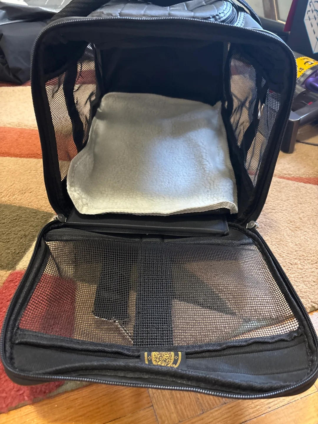 Pet carrier - new image indicator(3)