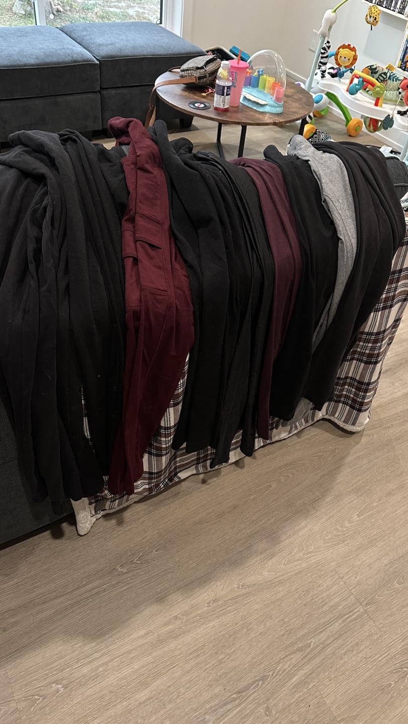 Bundle of Women's Leggings
