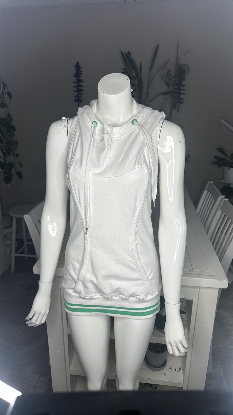 Lululemon White Sleeveless Hoodie Size 6 - photo 2