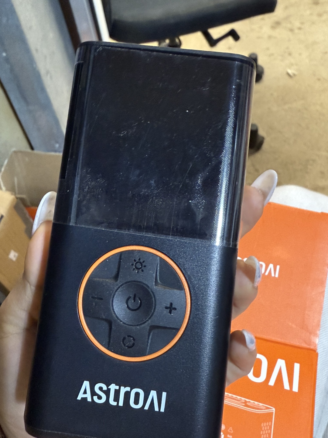 AstroAI AIRUN L7 Portable Car Air Pump - photo 3
