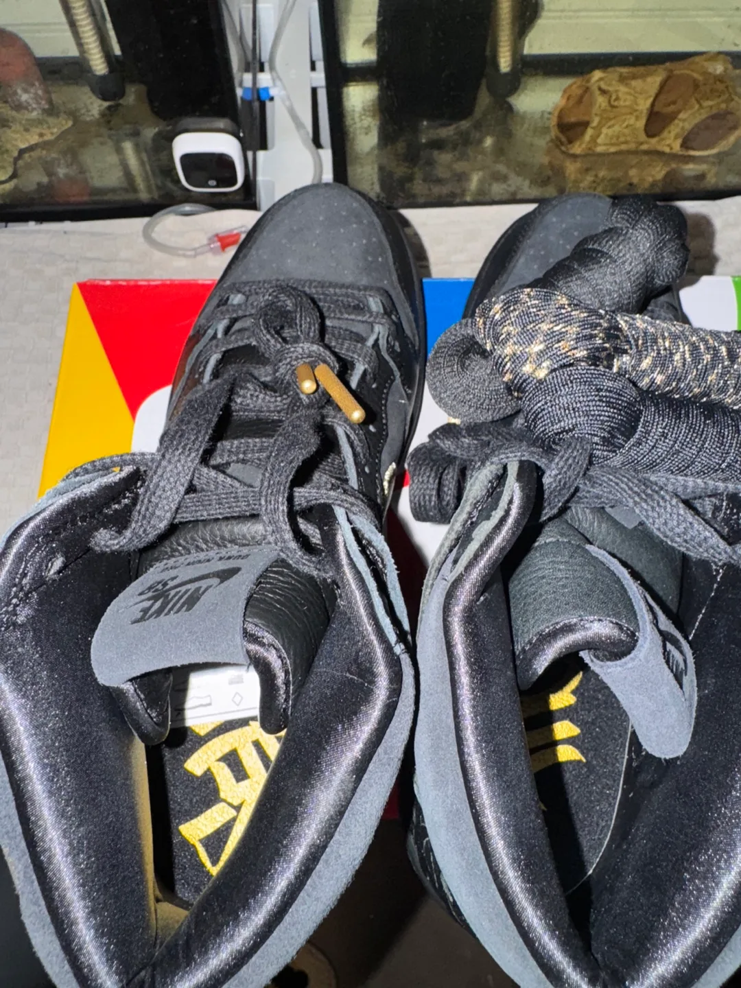 Nike SB Dunk High PRO QS Faust x "The Devil Is In The Details " image indicator(7)