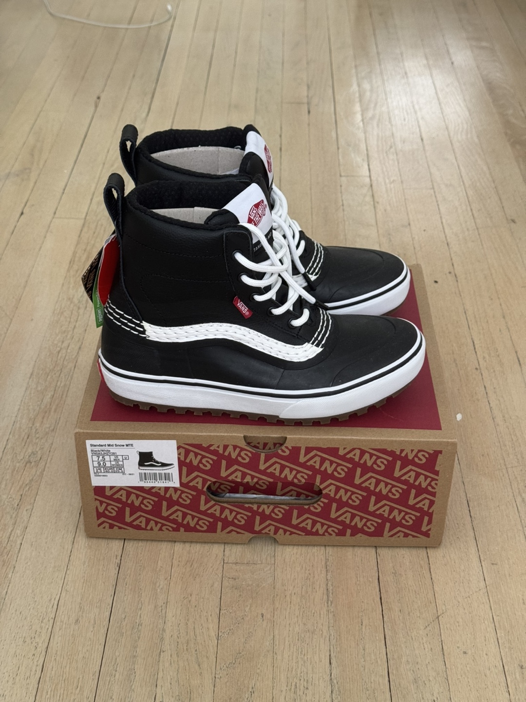 Vans Standard Issue MTE Black Winter Boots