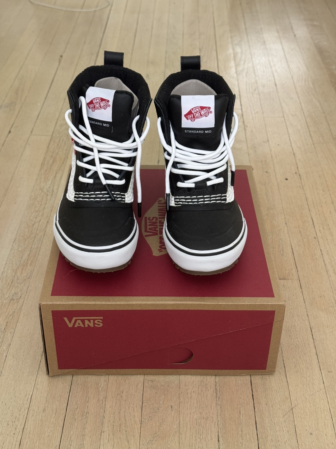 Vans Standard Issue MTE Black Winter Boots - photo 2
