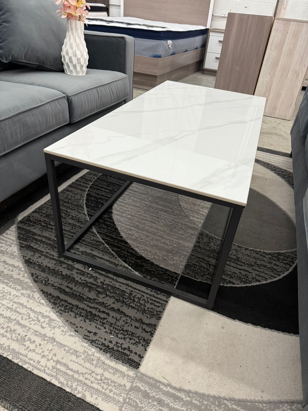 White Marble Top Coffee Table - photo 3