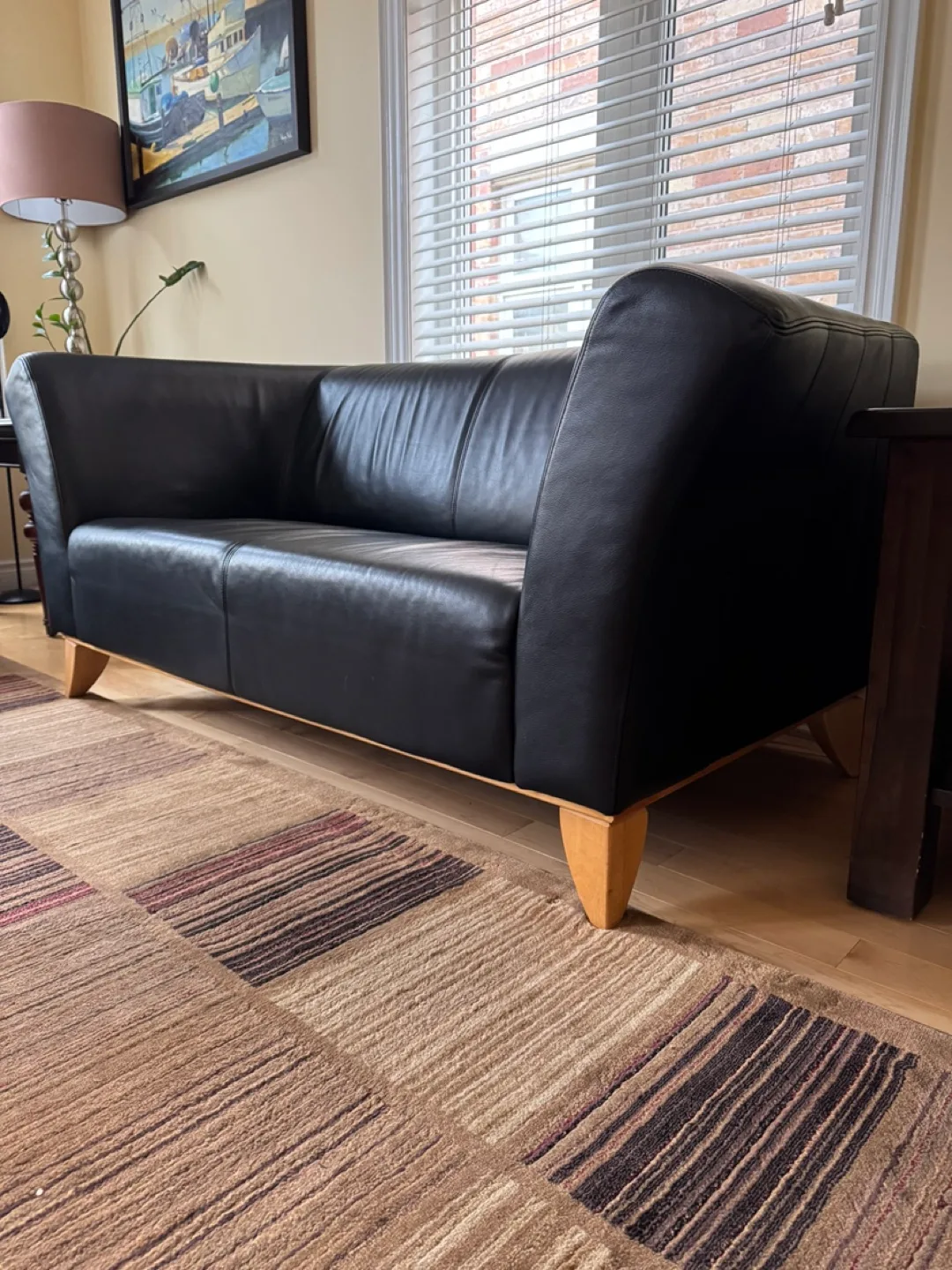 Black Leather Sofa (Loveseat) image indicator(3)