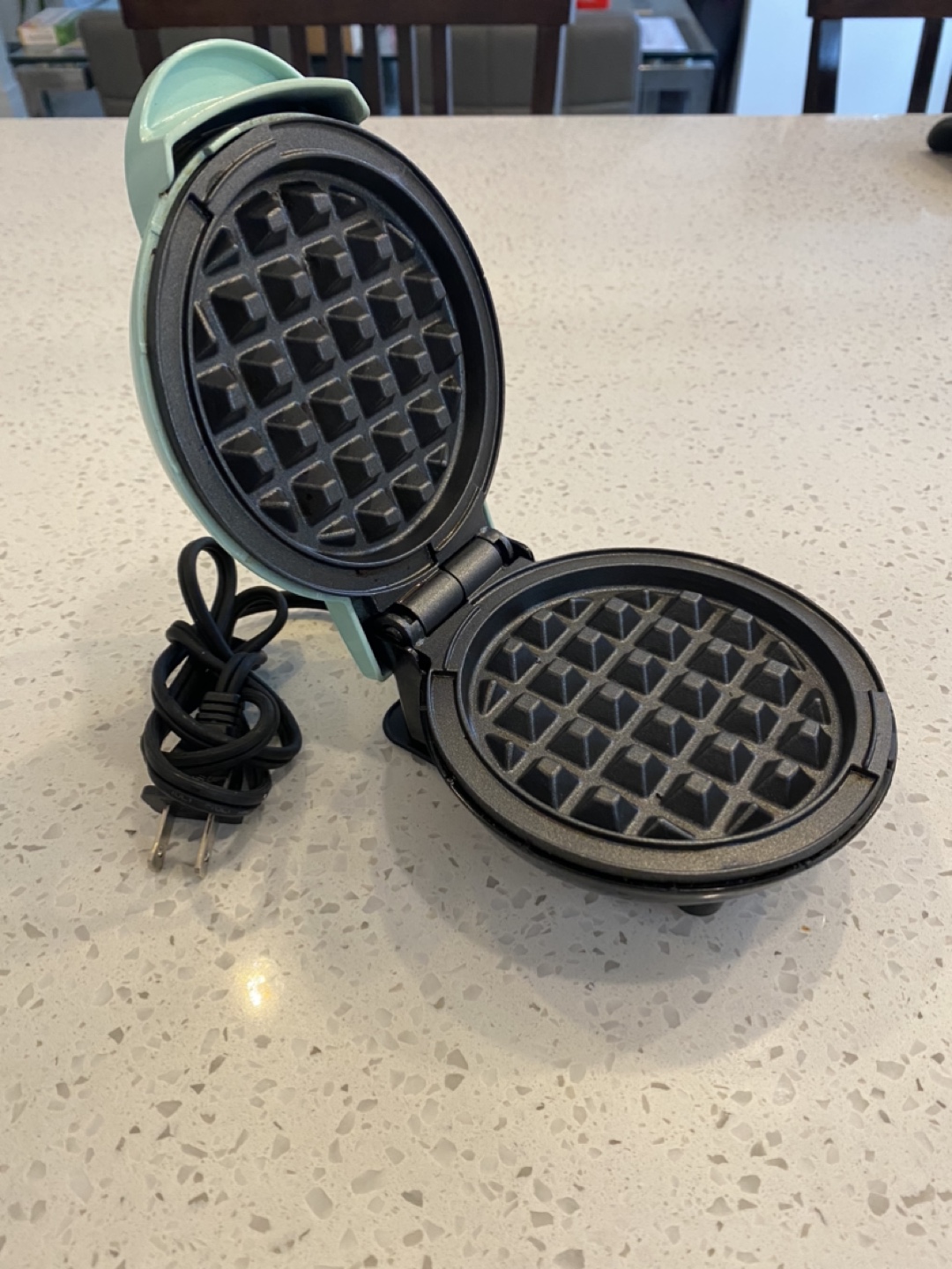 DASH Mini Waffle Maker - photo 2