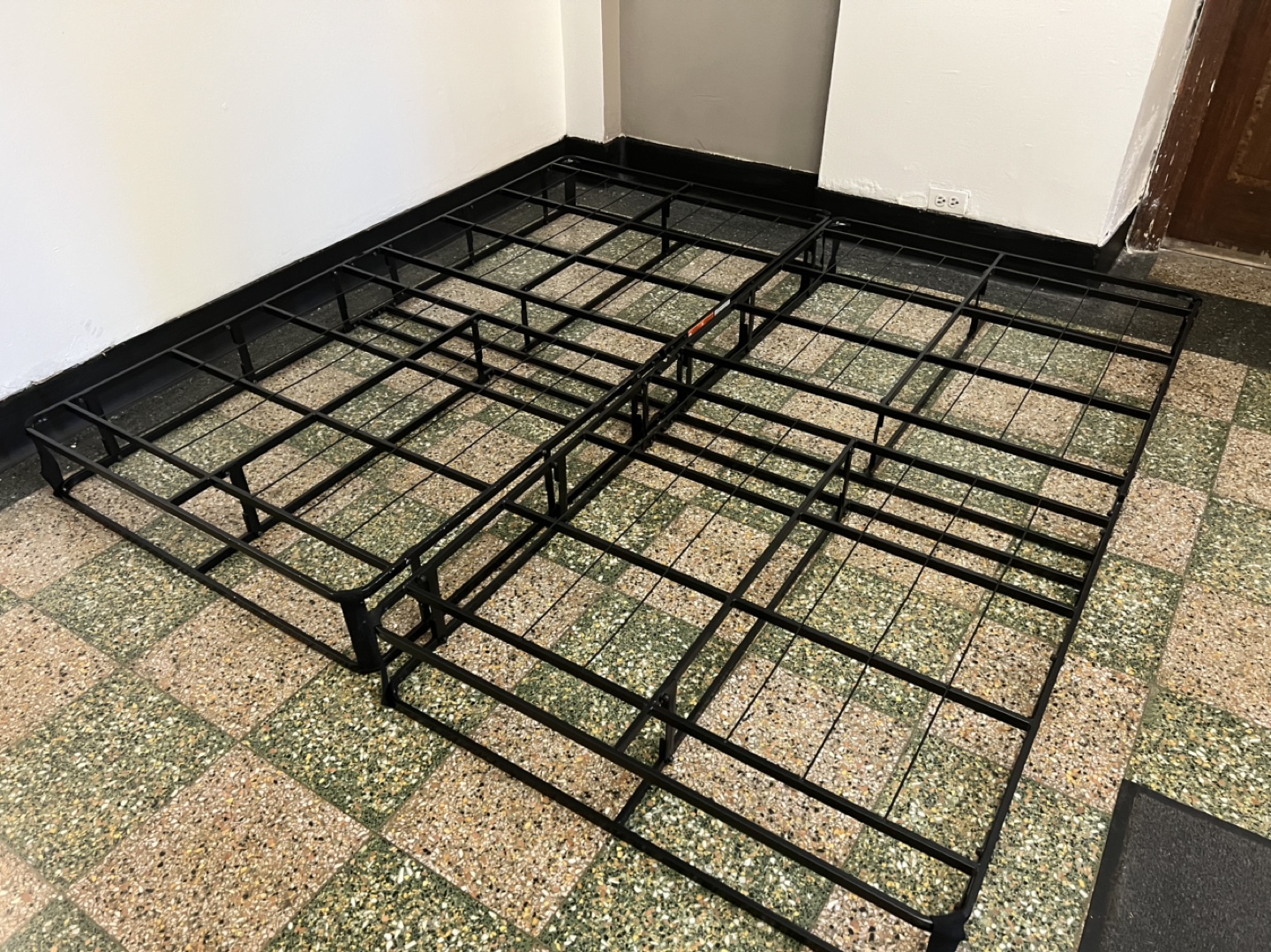 Twin Bed Box spring Or. queen together