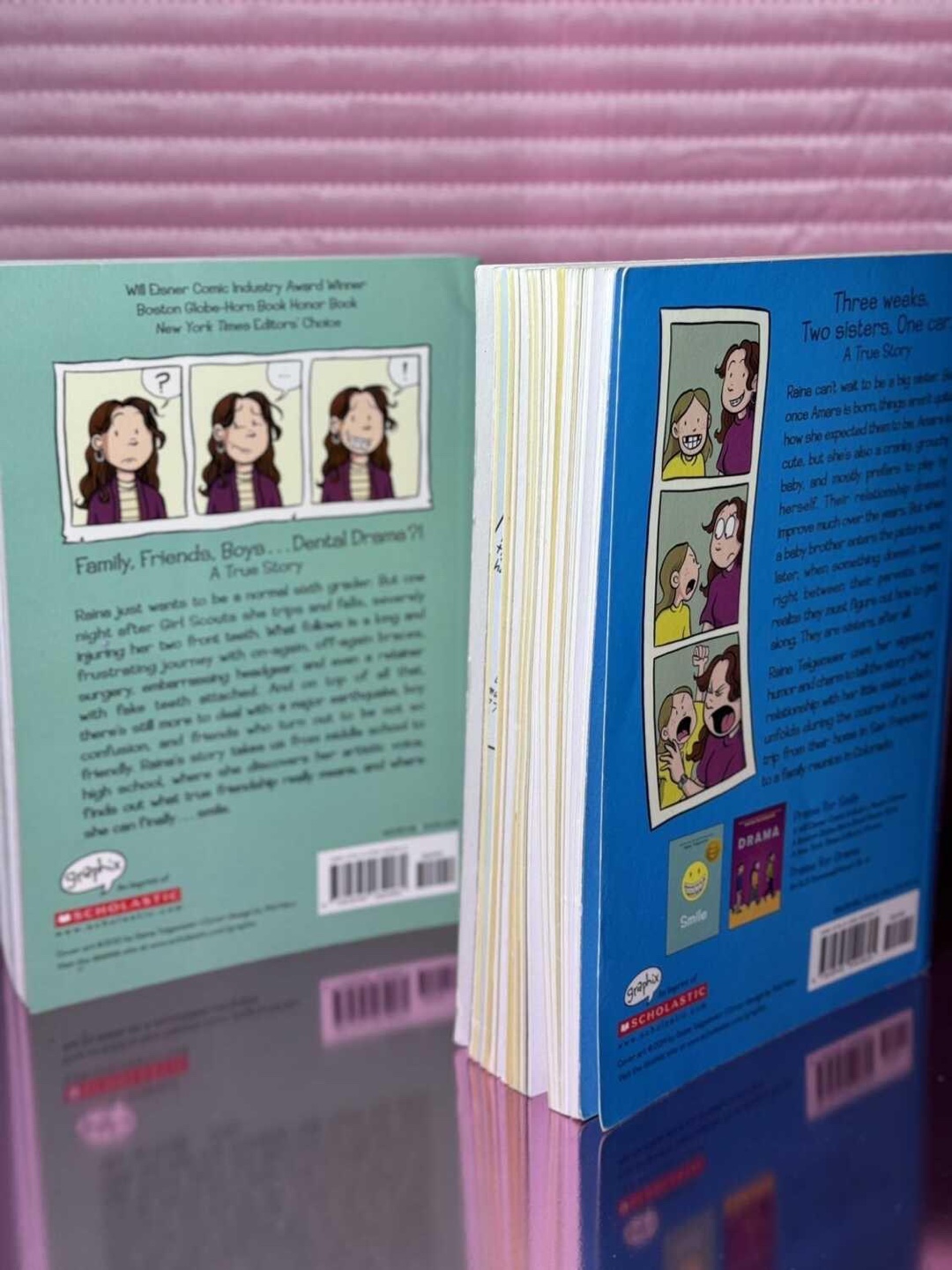 Raina Telgemeier Graphic Novels - Smile, Drama, Sisters - photo 4