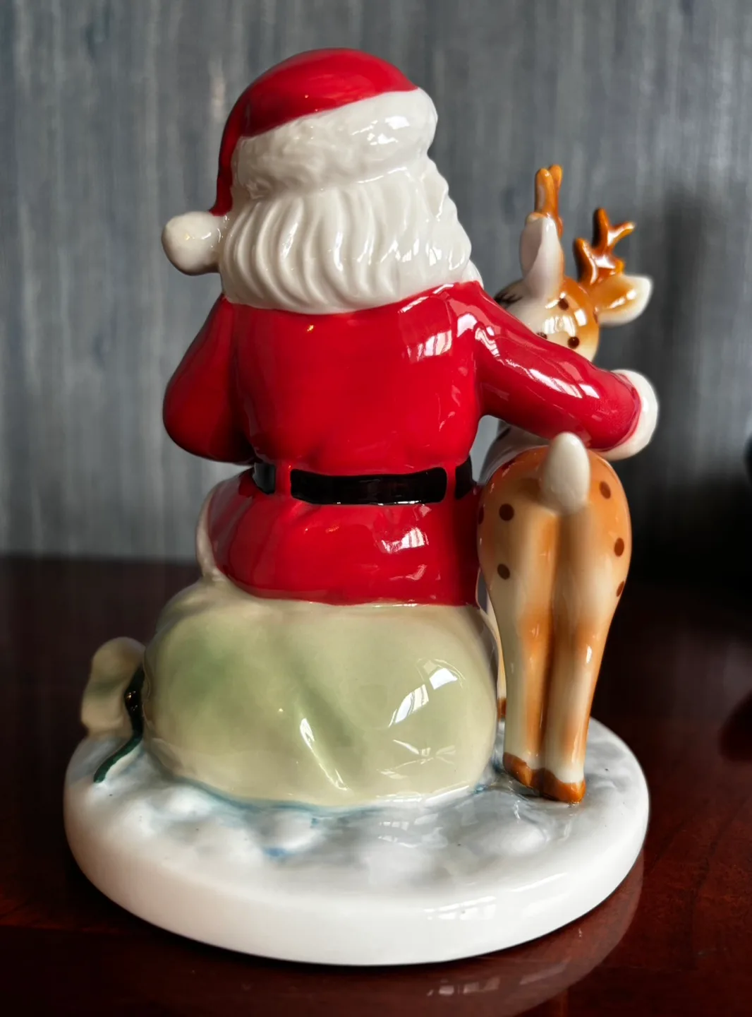 Royal Doulton Santa and Reindeer Figurine image indicator(2)