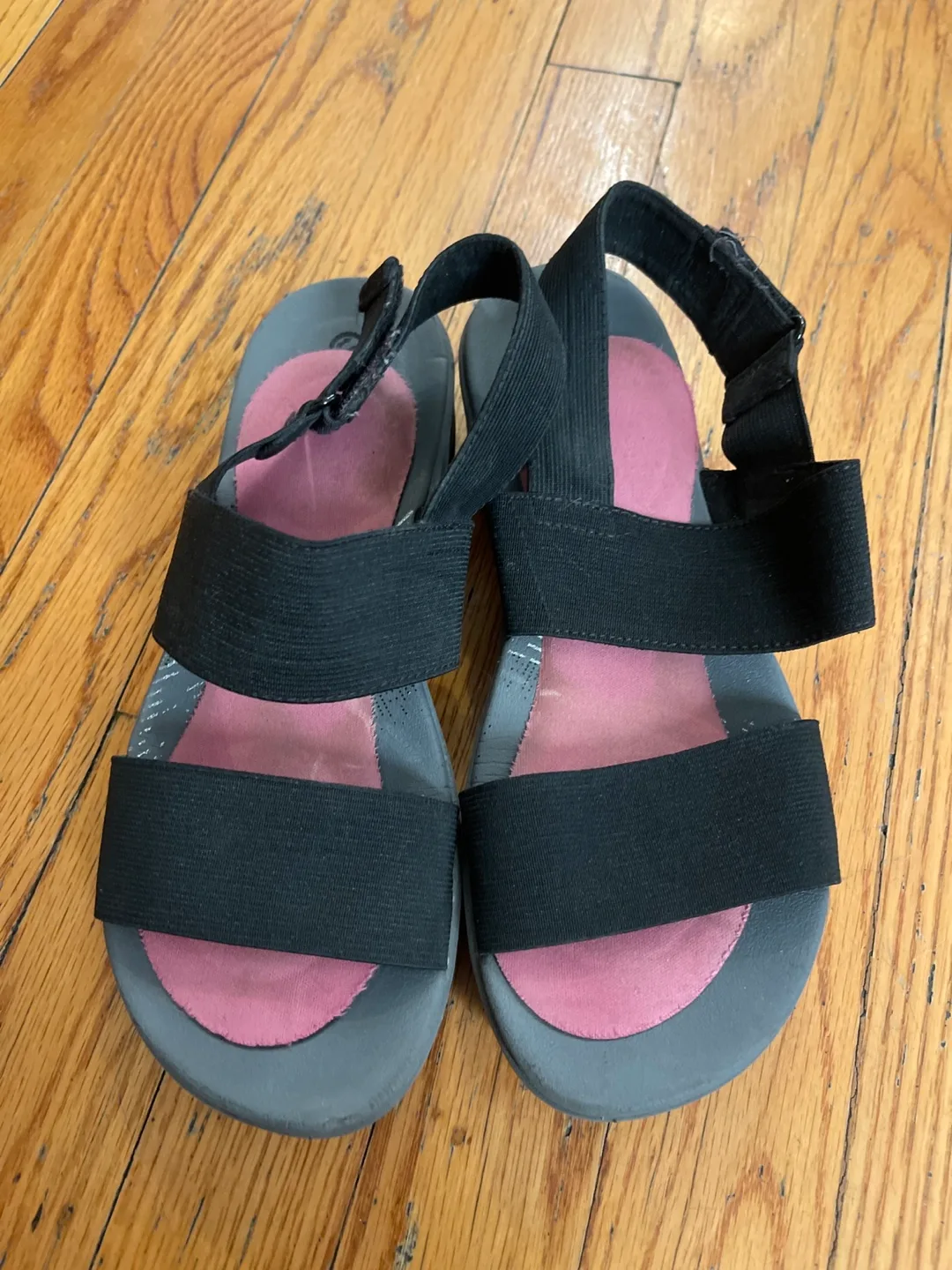 Clarks Black Sandals  #ThriftyPicks thumbnail