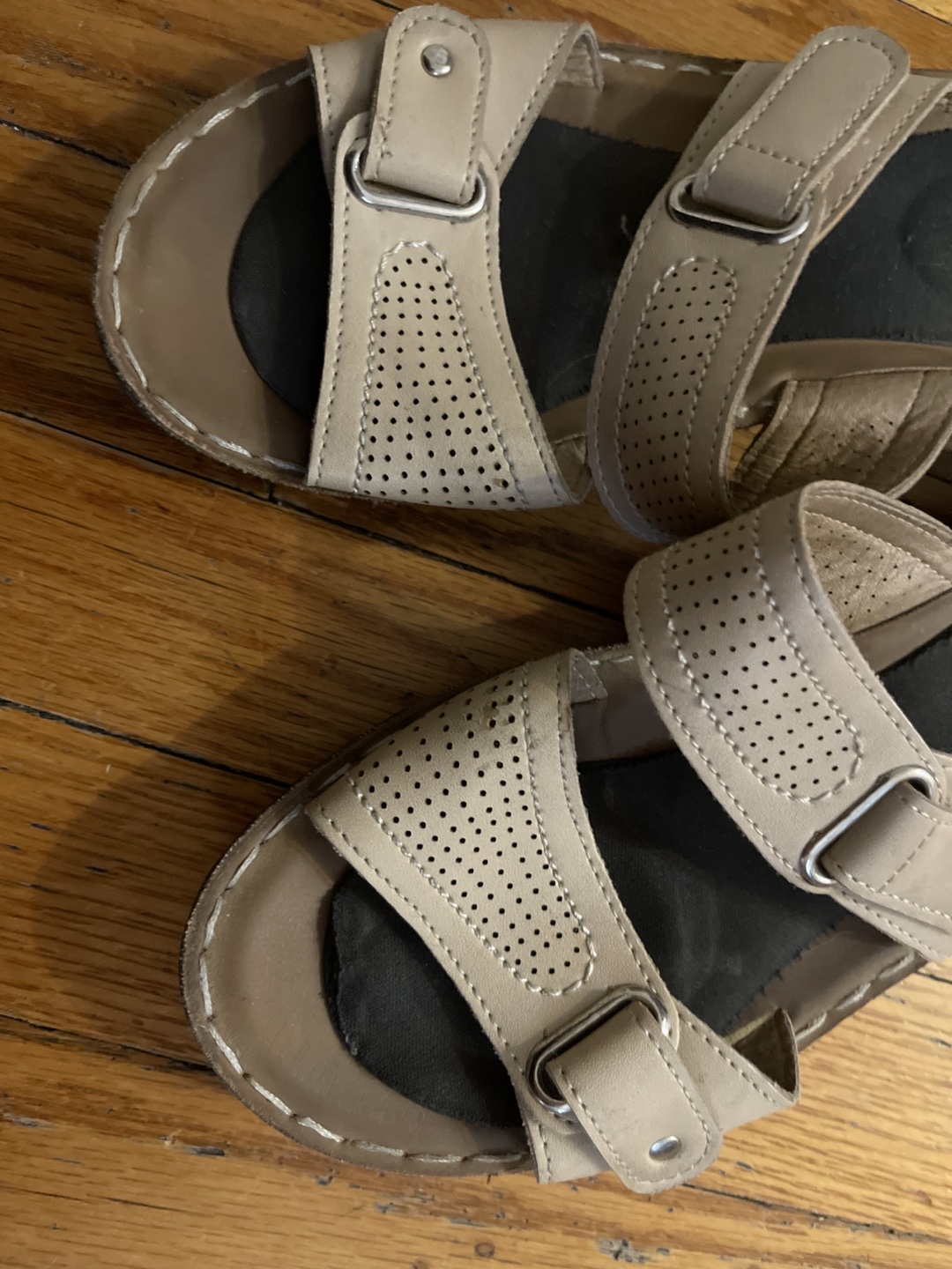 Tan  Sandals with Buckle Detail “#ThriftyPicks - photo 3