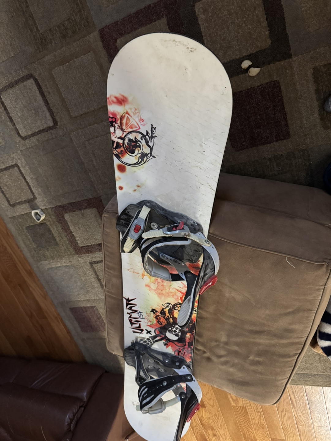Ultimate firefly 154” Snowboard with Bindings