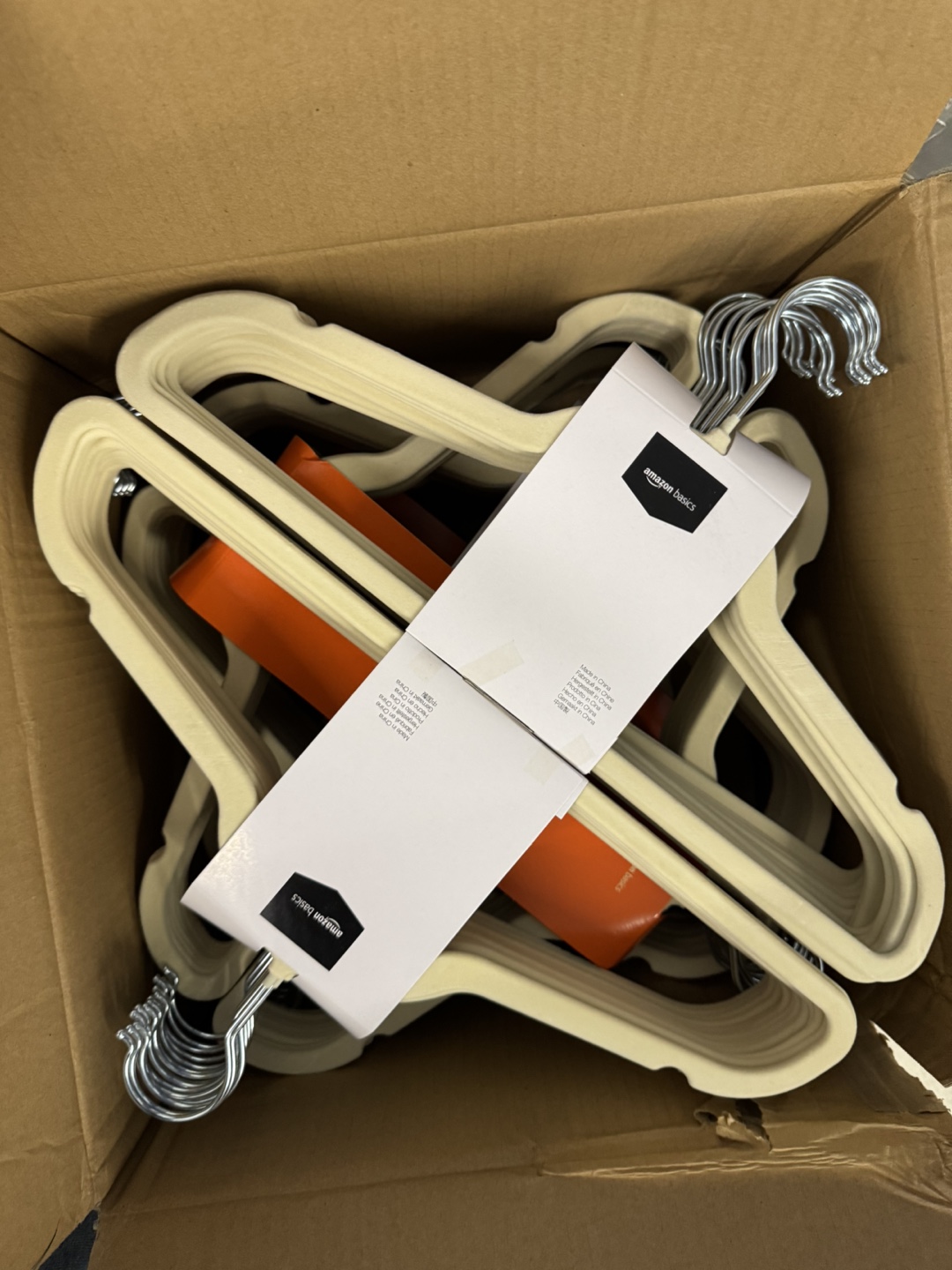 Amazon Basics Velvet Suit Hangers - 100 Pack