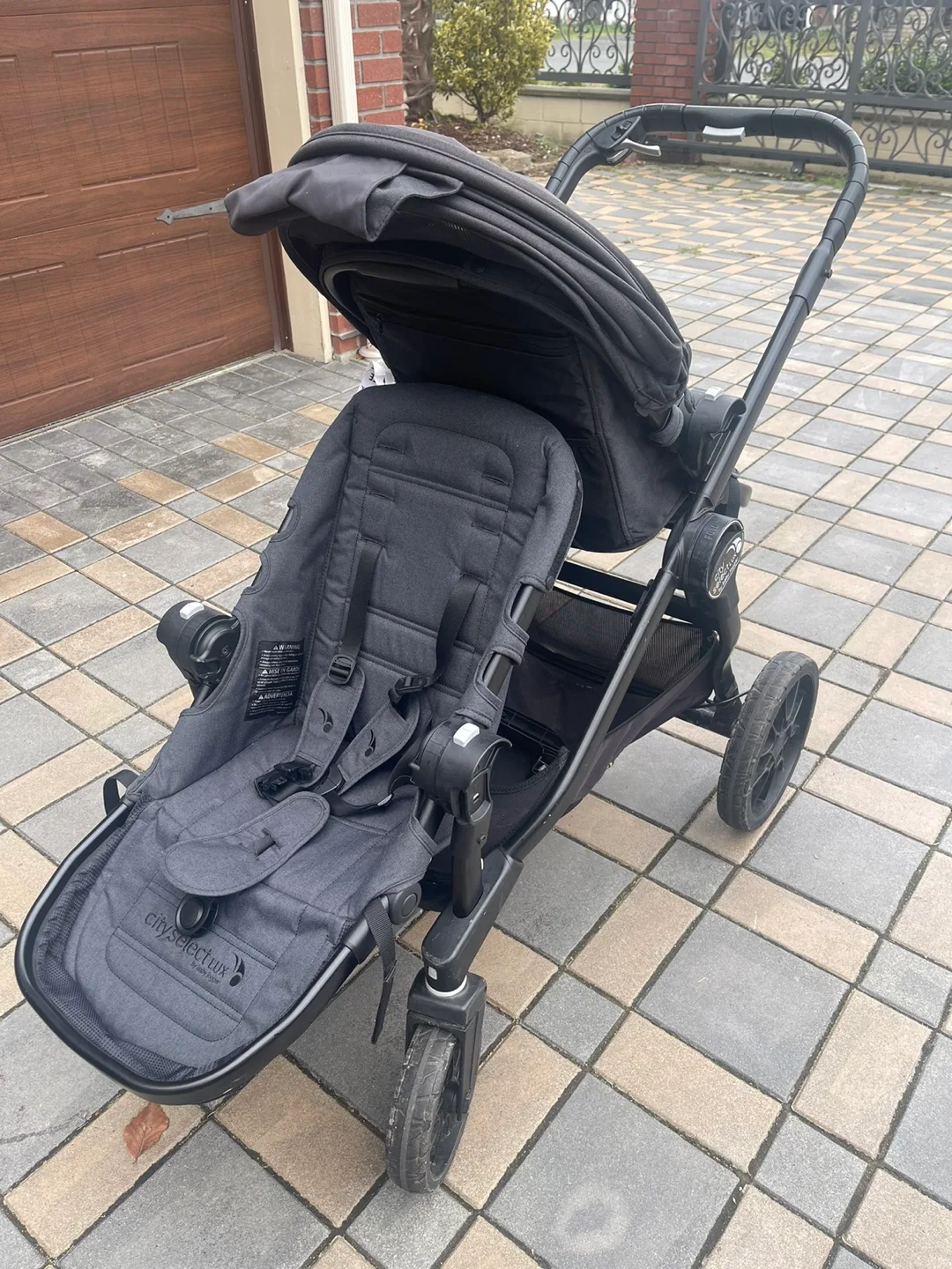 Baby Jogger City Select Lux Double Stroller with Infant Car Seat image indicator(8)