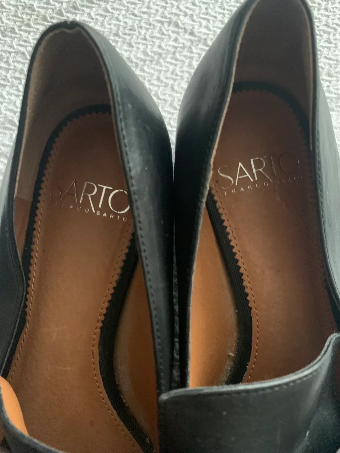 Franco Sarto Black Leather Loafers image indicator(4)