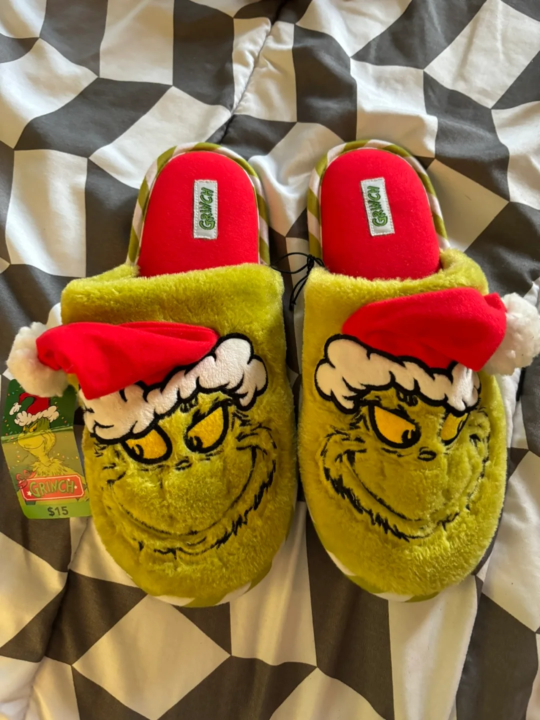 Grinch Slippers thumbnail