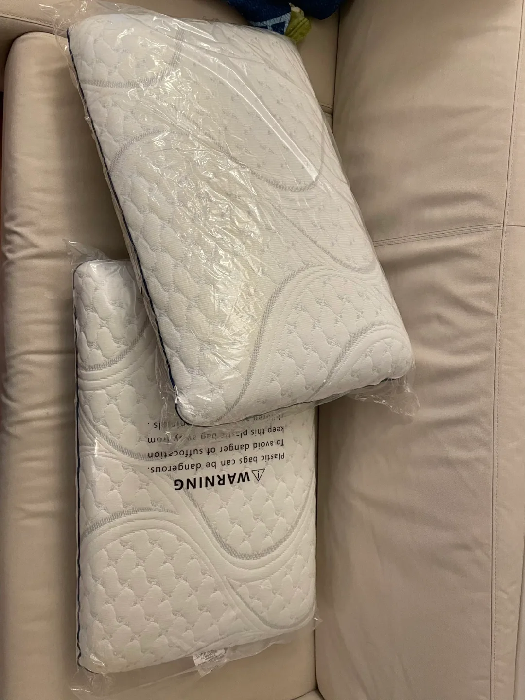 Memory Foam Pillows thumbnail