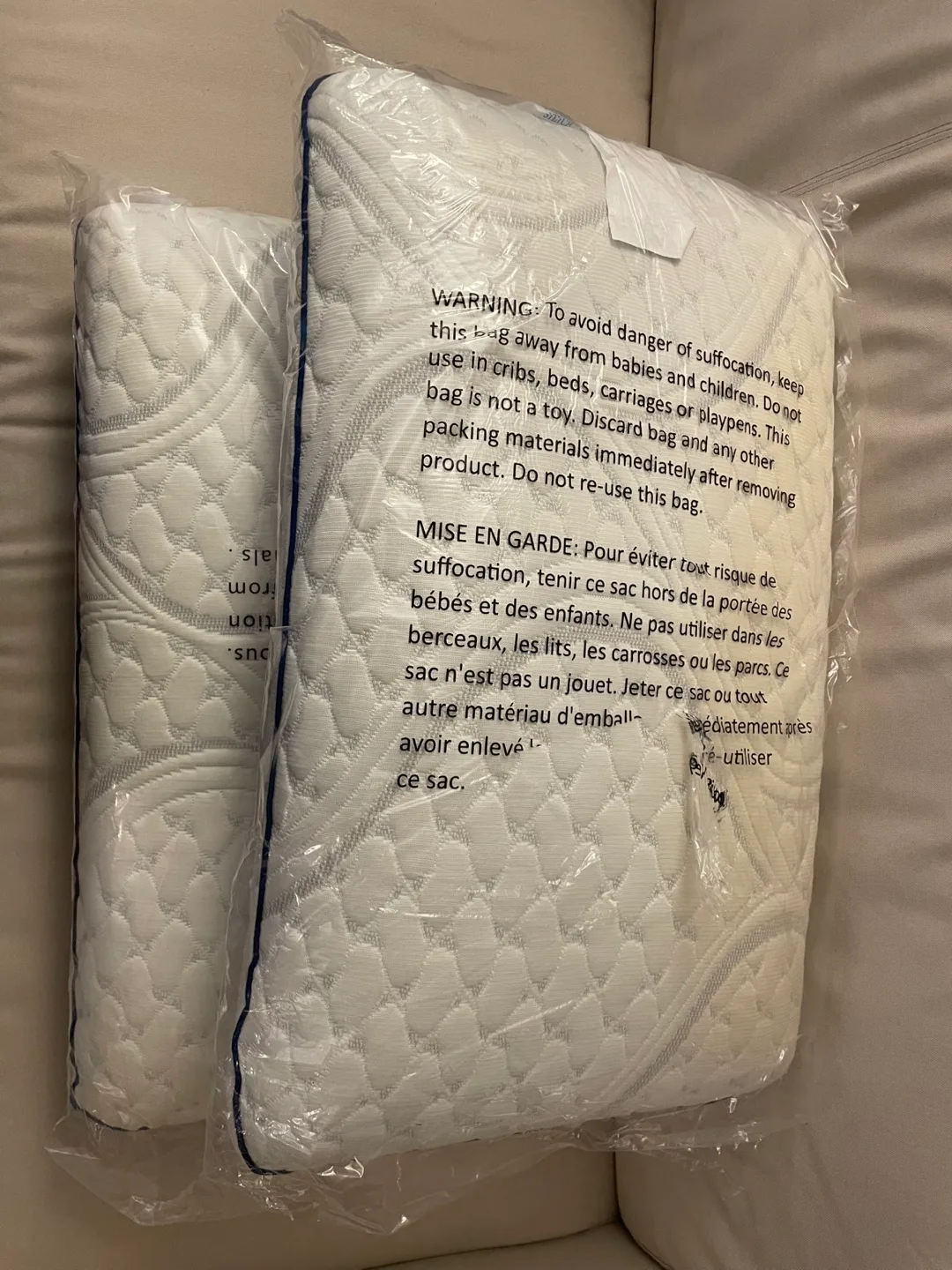 Memory Foam Pillows image indicator(2)