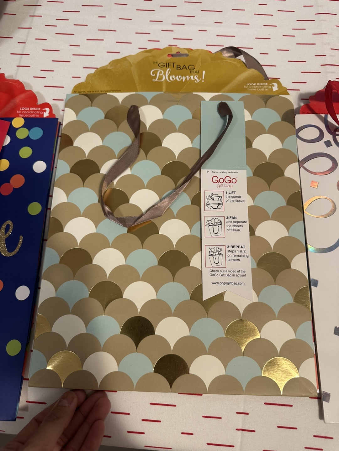 Gogo Gift 13 Bags Brand new