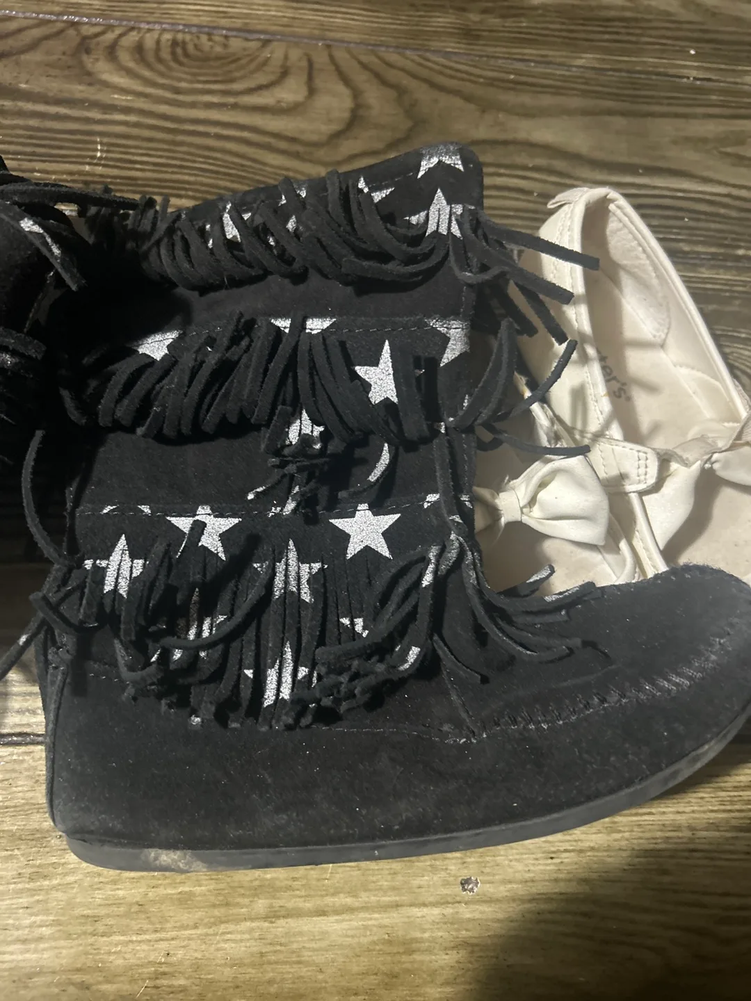 #ThriftyPicks Affordable Girls Shoes☺️ image indicator(2)