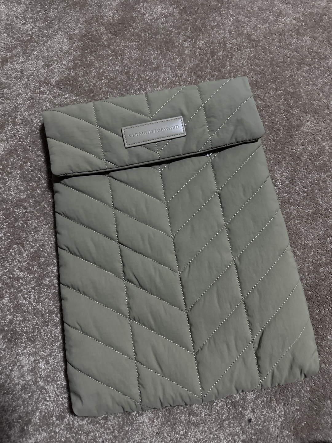Straightforward Green Laptop Sleeve