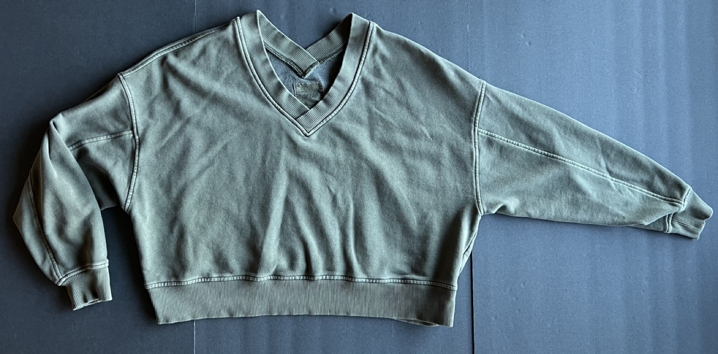 Aerie v neck cropped sweater #ThriftyPicks - photo 2
