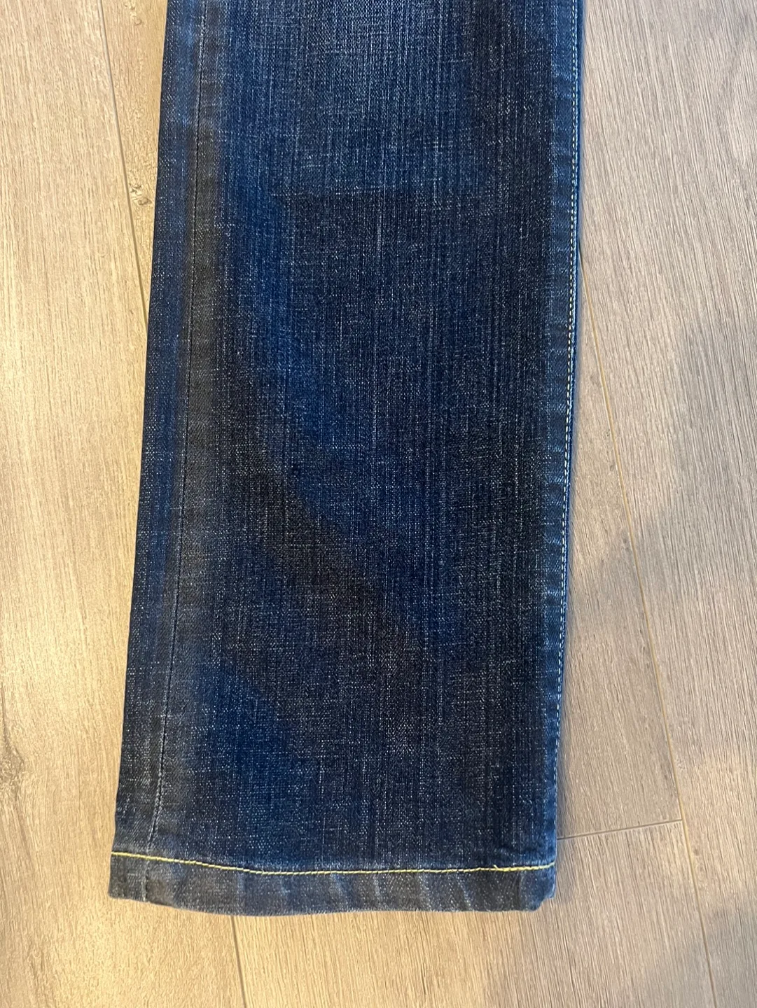 Notify Designer Jeans 27 image indicator(4)