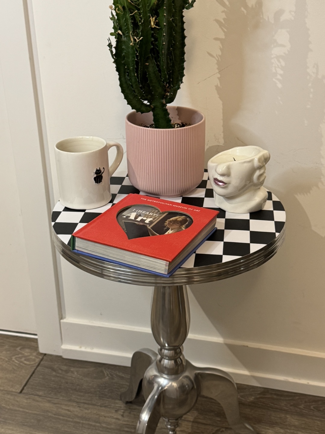 Vintage End Table - photo 2