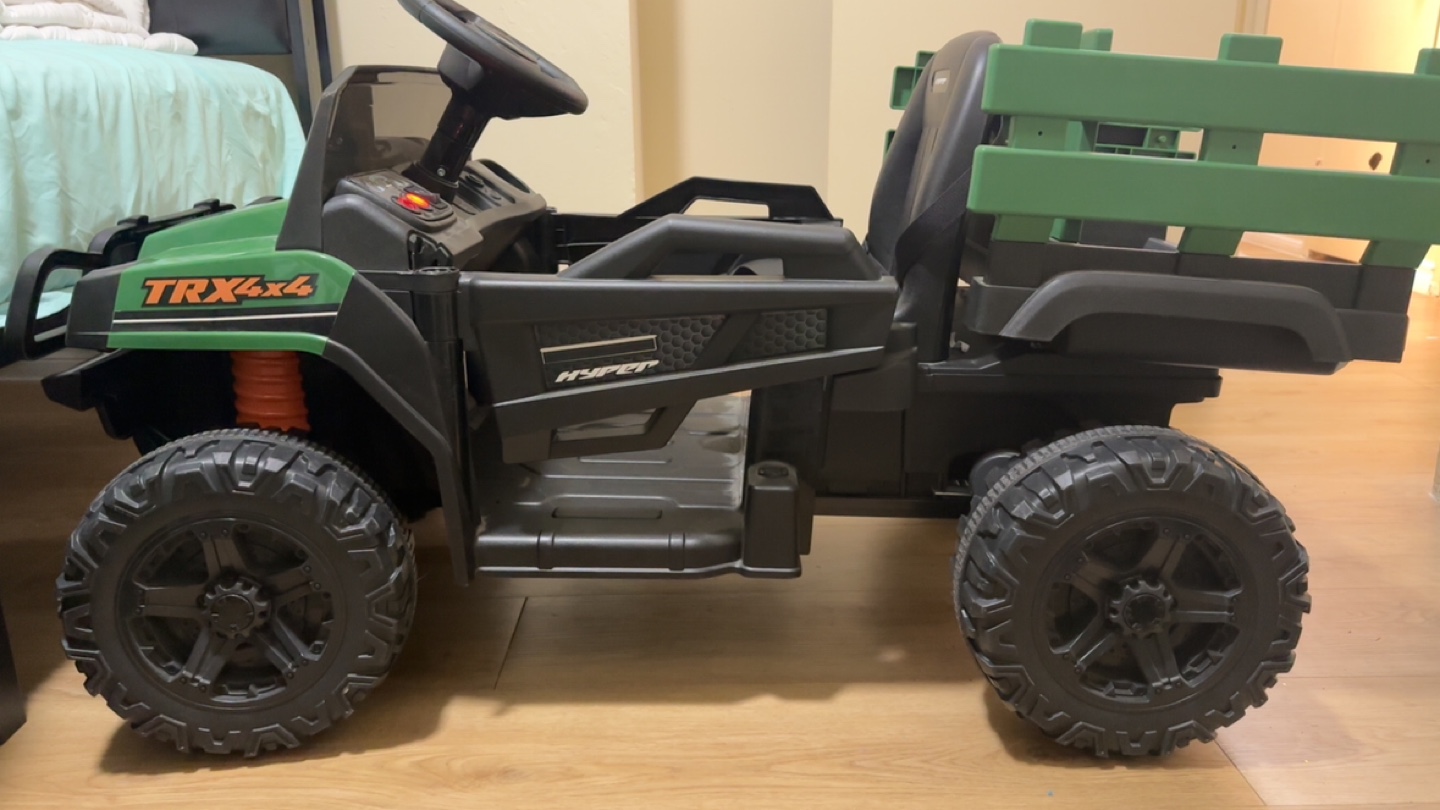 Kids Ride-on Truck - photo 2