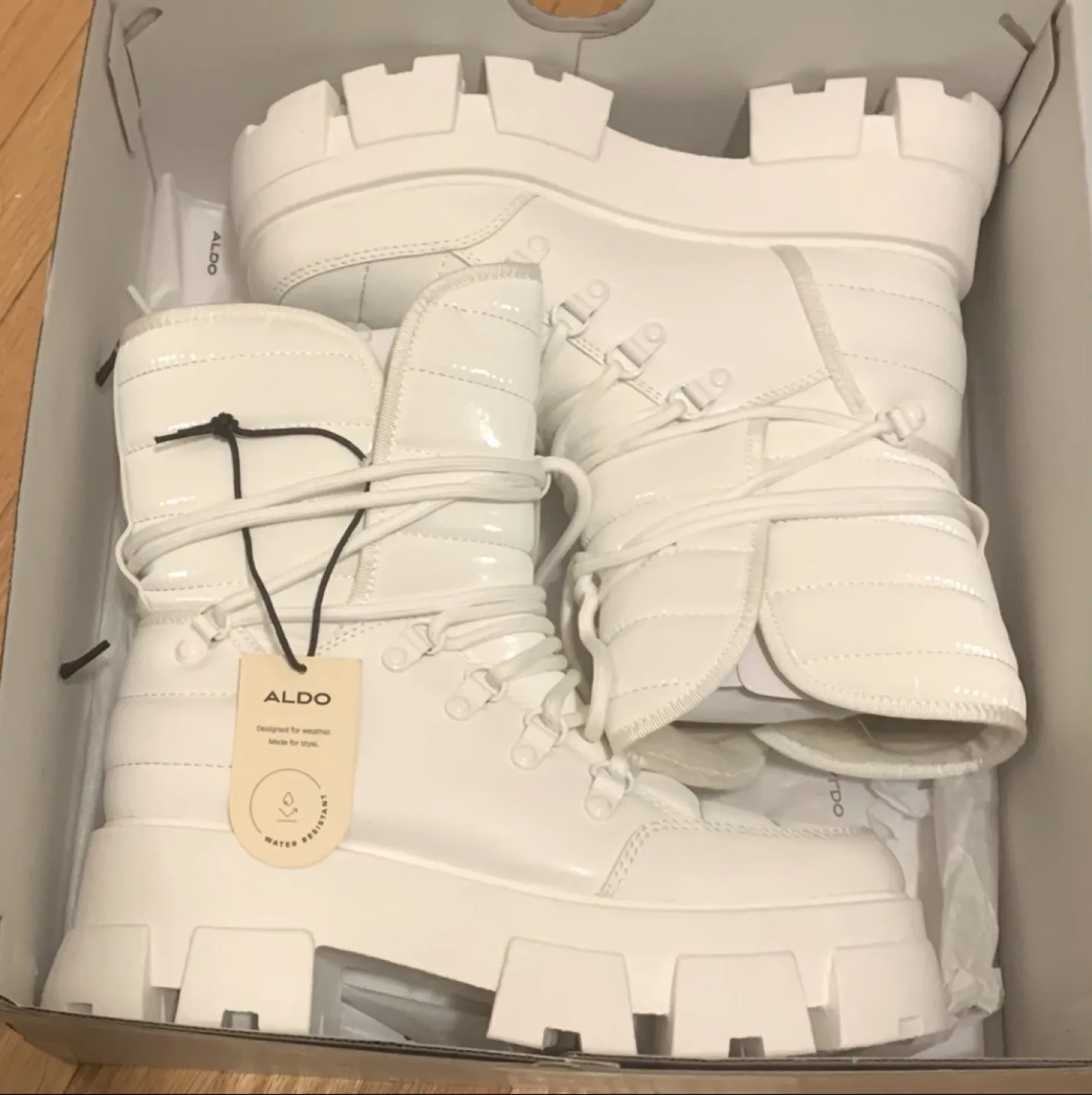 BNWT Aldo Winter Waterproof Snow Moon Boots image indicator(3)