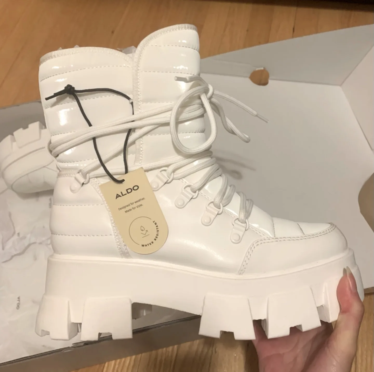 BNWT Aldo Winter Waterproof Snow Moon Boots image indicator(4)