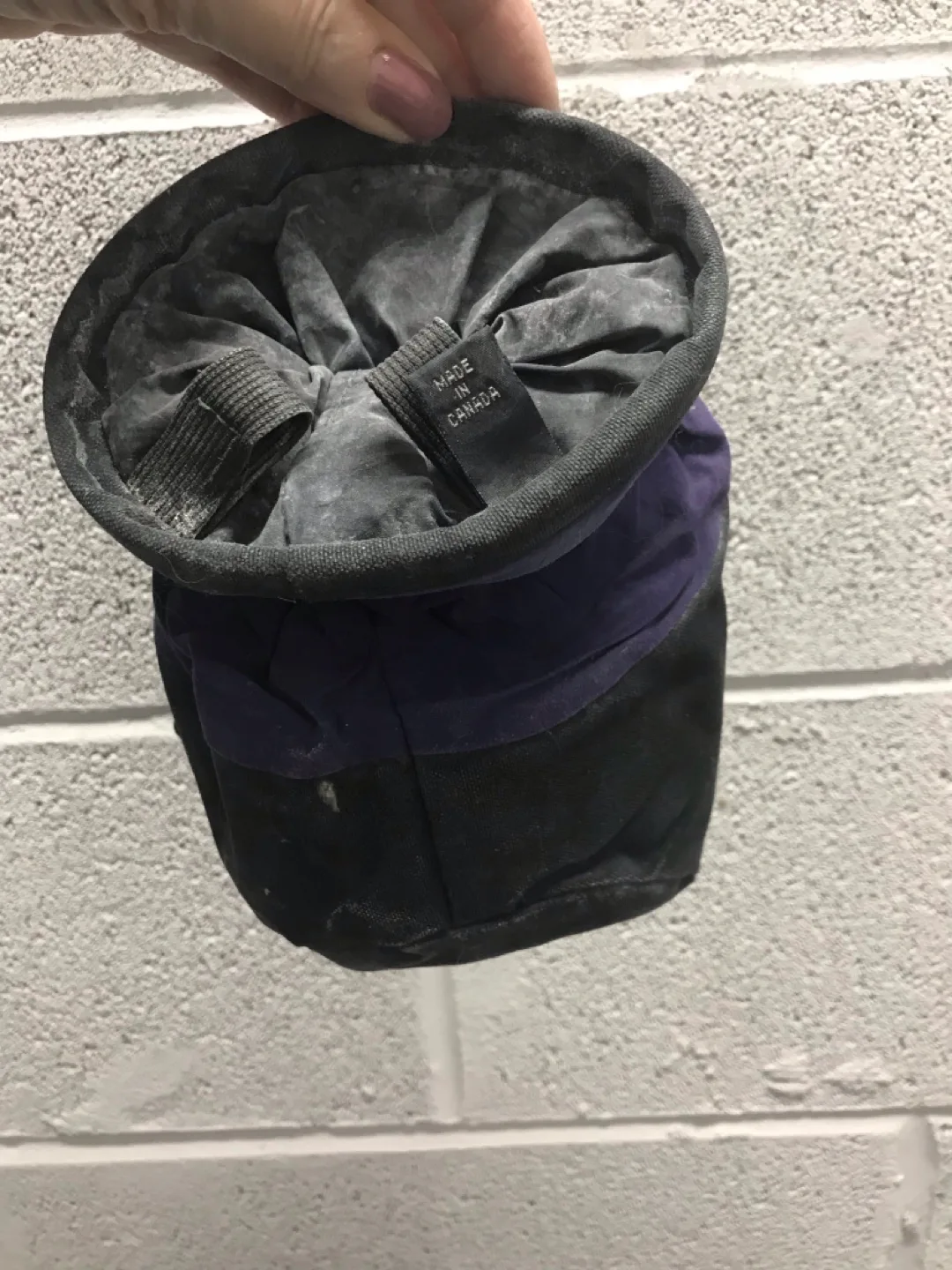 Arcteryx Chalk Bag image indicator(2)