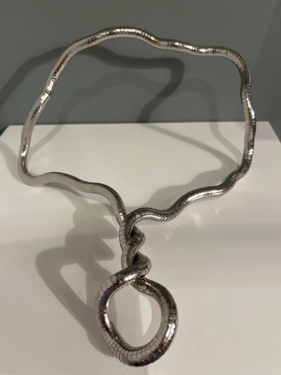Silver Metal Sculpture Necklace image indicator(4)