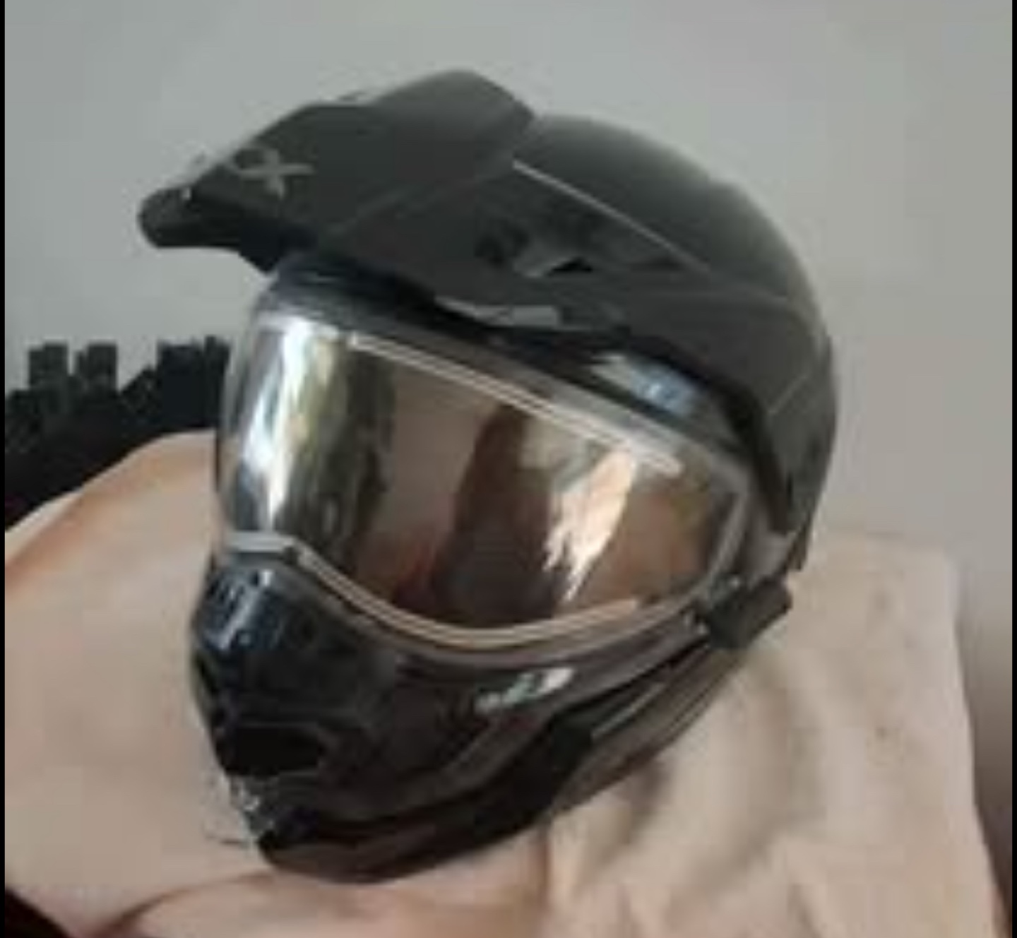 Mission Snowmobile Helmet CKX size medium