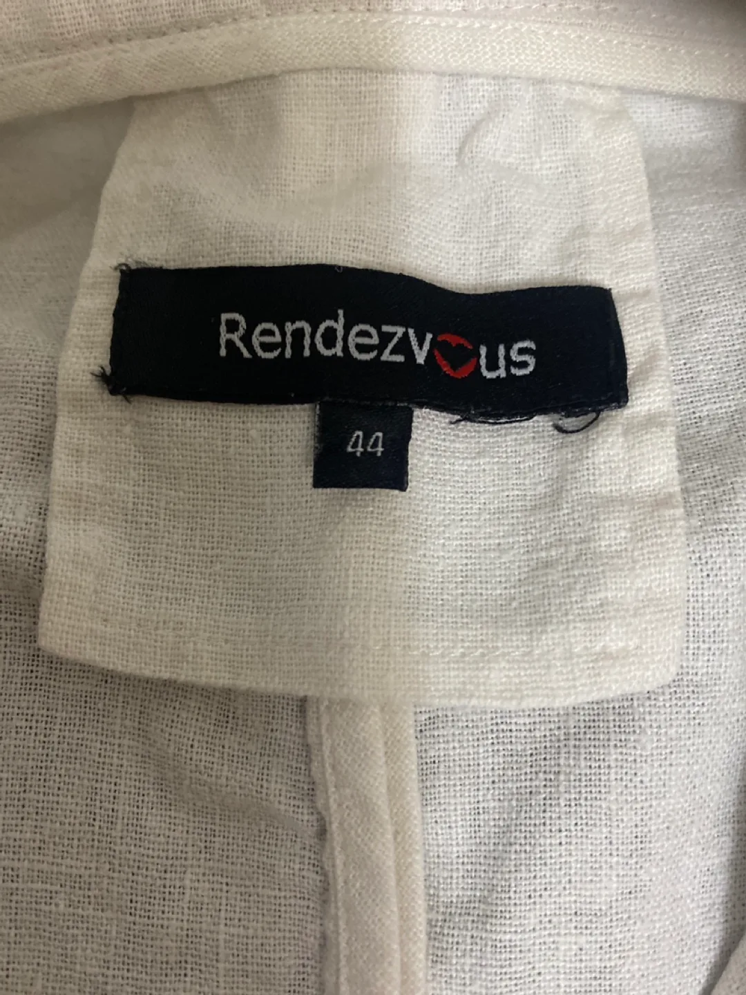 White Linen Blazer image indicator(2)