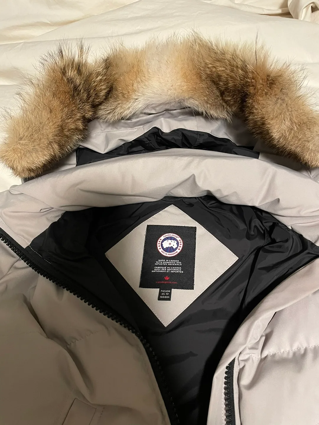 Canada Goose Mystique Parka Fusion Fit image indicator(3)