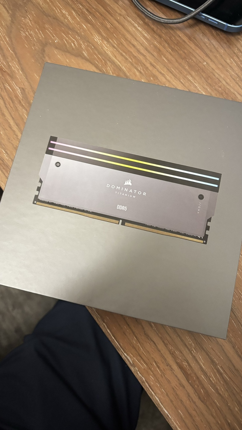 Corsair Dominator TITANIUM 32GB 6000MHz CL30